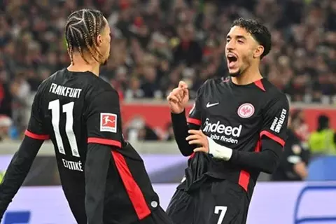 سباق على إيكيتيكي.. سيناريو مرموش يتكرر في فرانكفورت